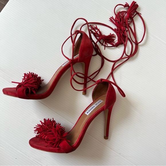 Steve Madden | Suede Sassey Two Piece Fringe Sandals - Picture 1 of 13